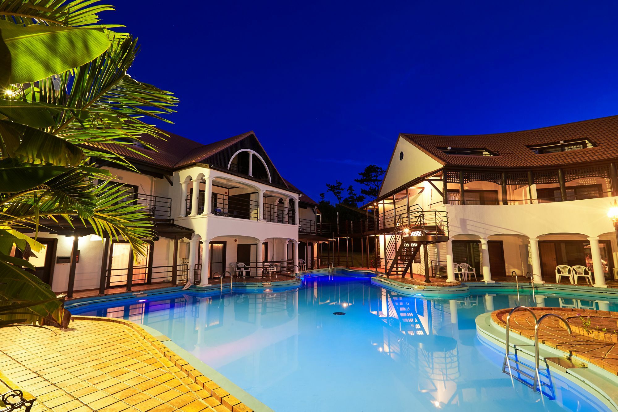 The Pool Resort Villa Ichigoichie Onna Exteriér fotografie